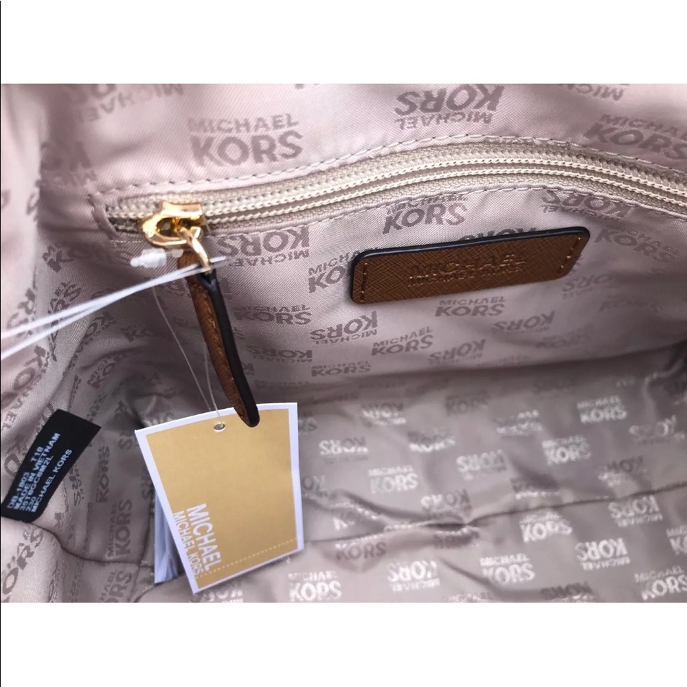 Michael kors medium studded Ciara crossbody bag - Picture 8 of 8
